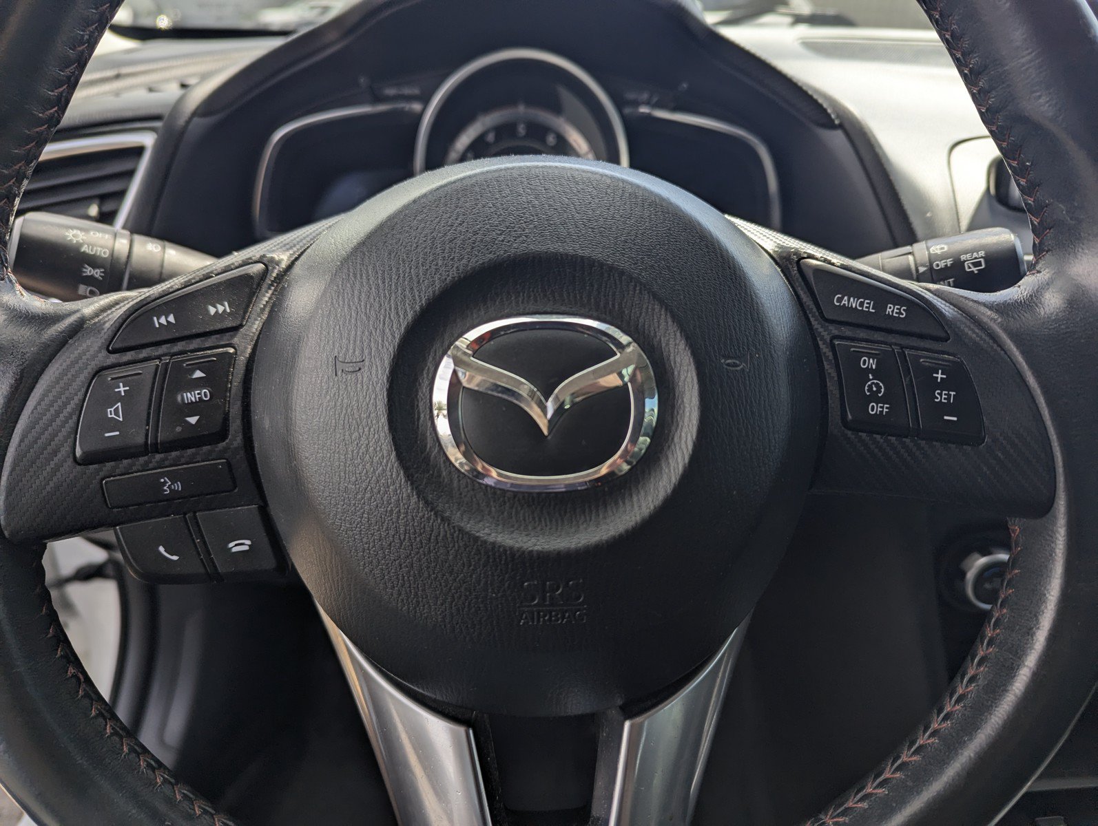 Used 2016 MAZDA MAZDA3 s Grand Touring FWD image 10
