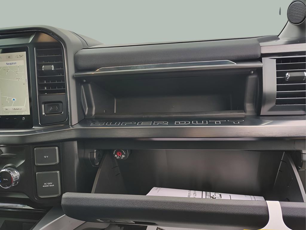 New 2026 Ford F350 Lariat w/ Black Appearance Package image 34