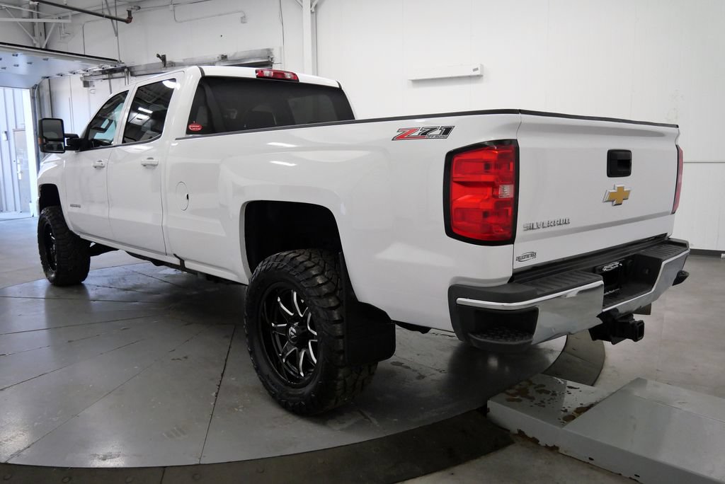 Used 2019 Chevrolet Silverado 2500 LT w/ Z71 Package, Off-Road AWD/4WD image 5