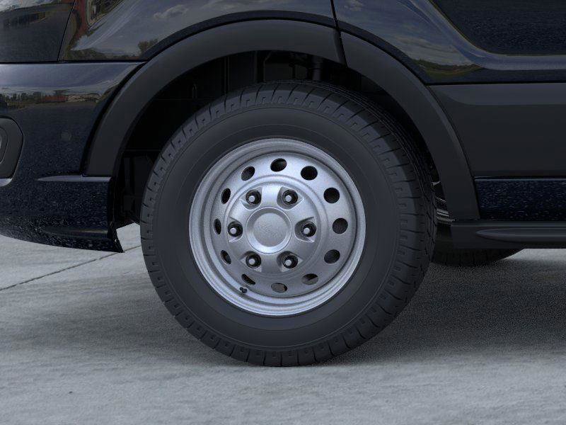 New 2026 Ford Transit 250 148 Medium Roof image 19