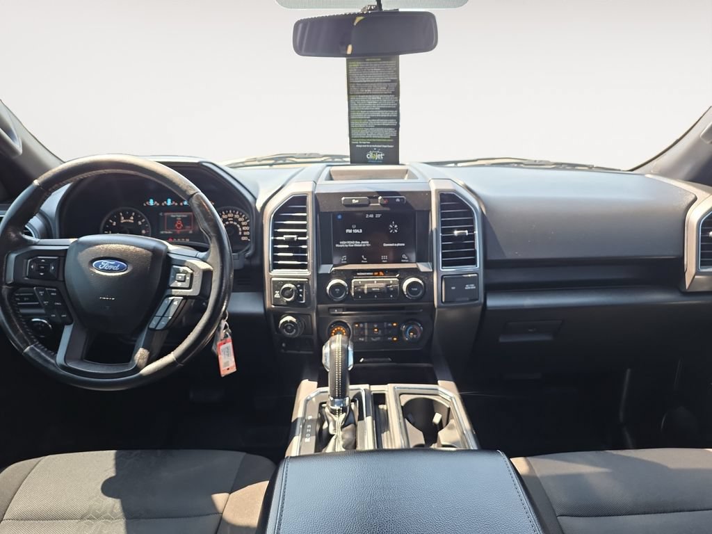 Used 2018 Ford F150 XLT w/ Equipment Group 302A Luxury AWD/4WD image 15