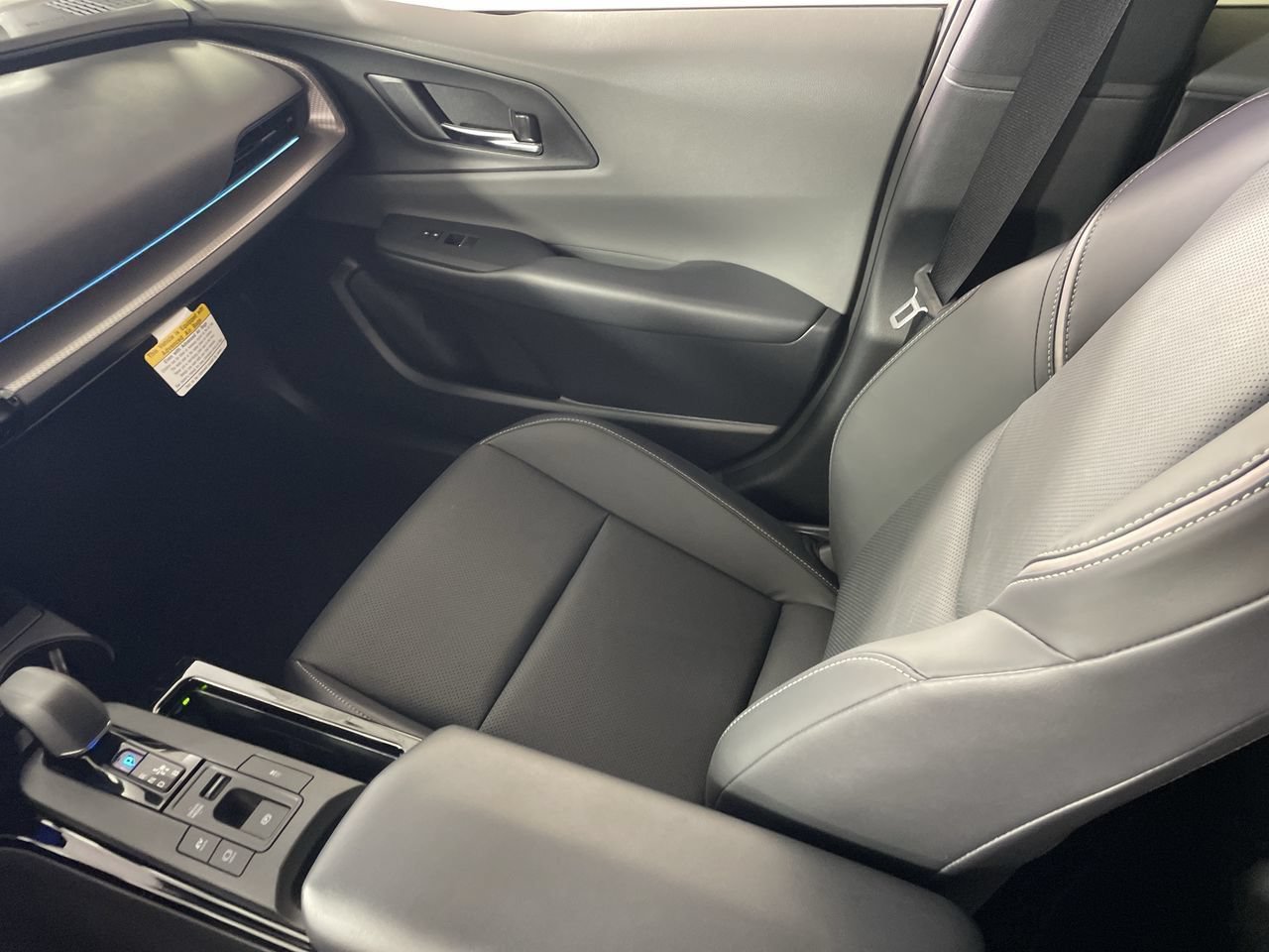 New 2026 Toyota Prius Limited FWD image 21