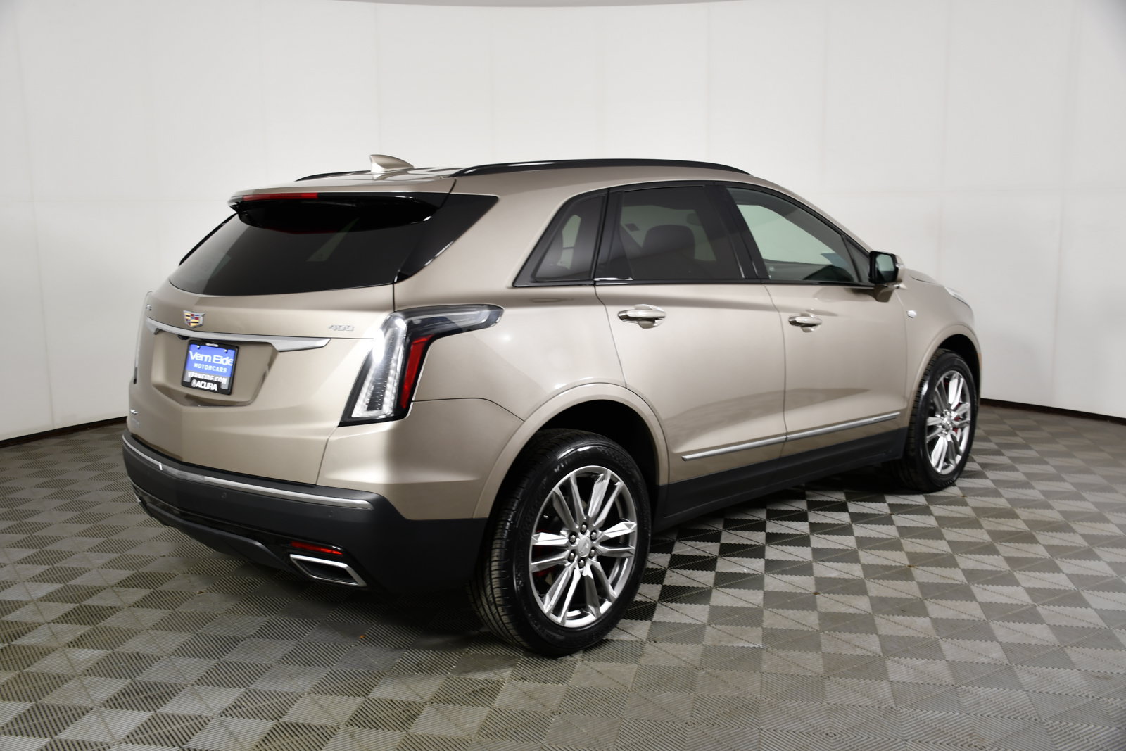 Used 2023 Cadillac XT5 Sportv AWD/4WD image 6