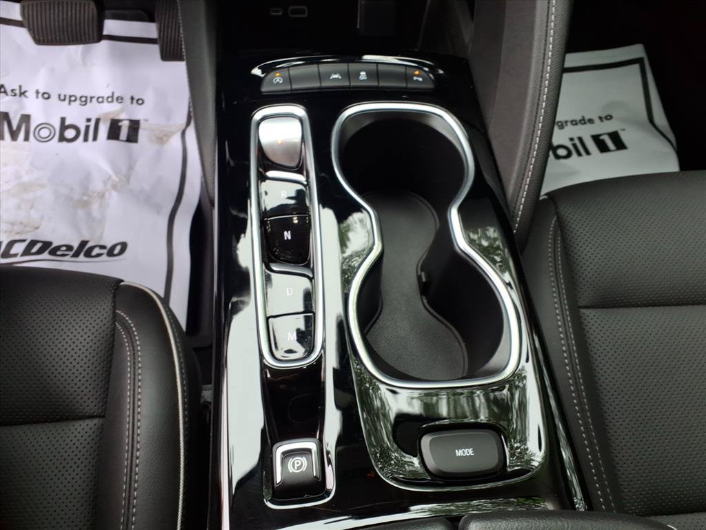 Used 2023 Buick Envision Essence FWD image 13