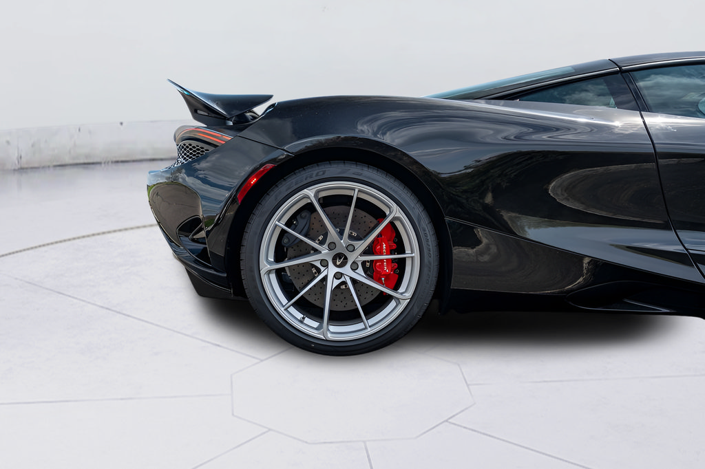 New 2026 McLaren 750S RWD image 20