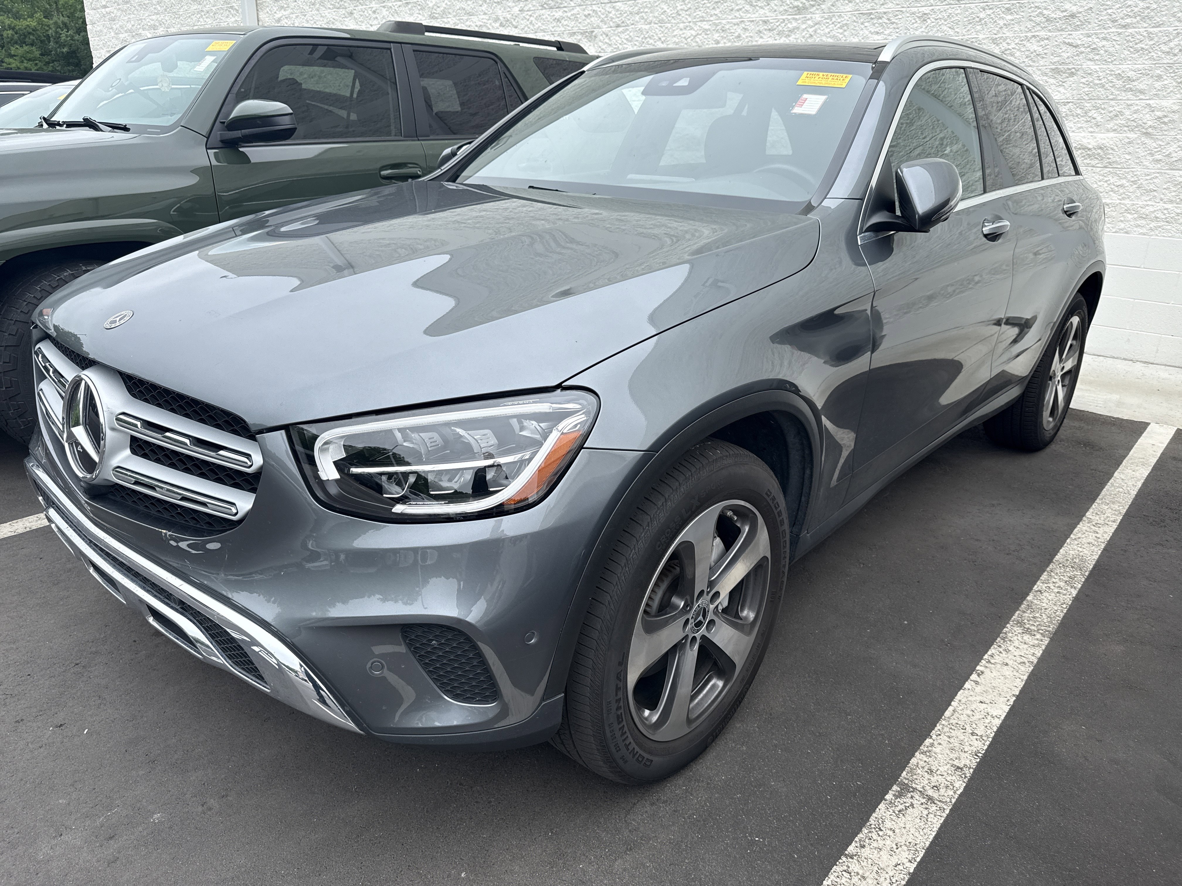 Used 2022 Mercedes-Benz GLC 300 image 5