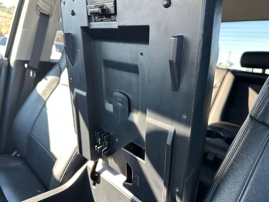 Used 2020 Toyota Tundra SR5 w/ SR5 Upgrade Package image 66