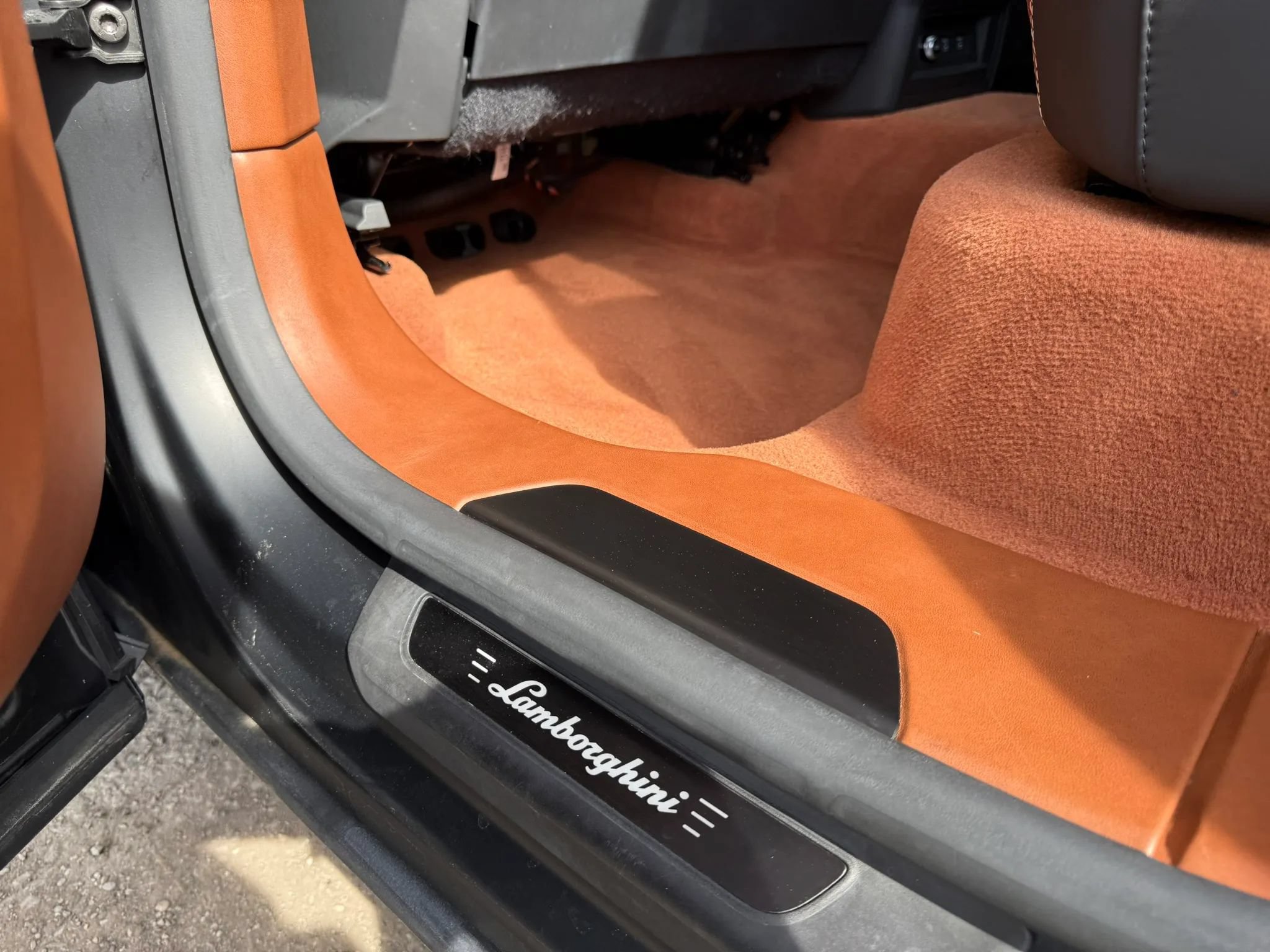 Used 2023 Lamborghini Urus S AWD/4WD image 55