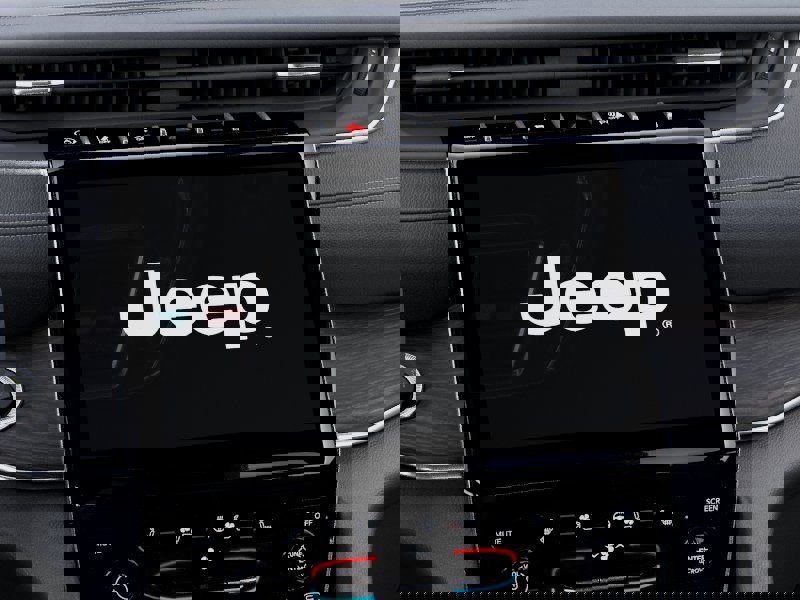 New 2025 Jeep Grand Cherokee Overland w/ Adv Protech Group III image 18