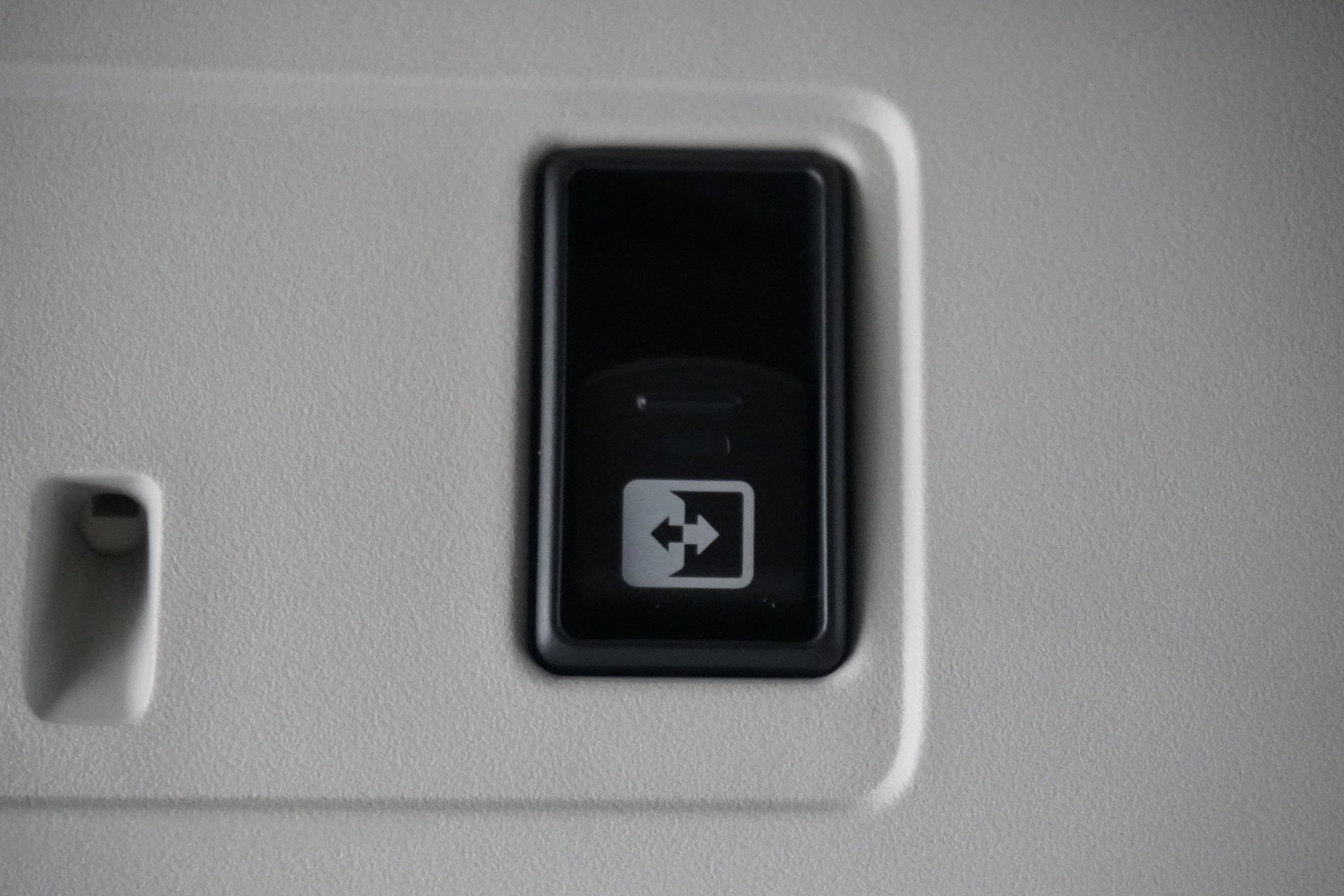 Used 2017 Nissan Titan SV RWD image 25