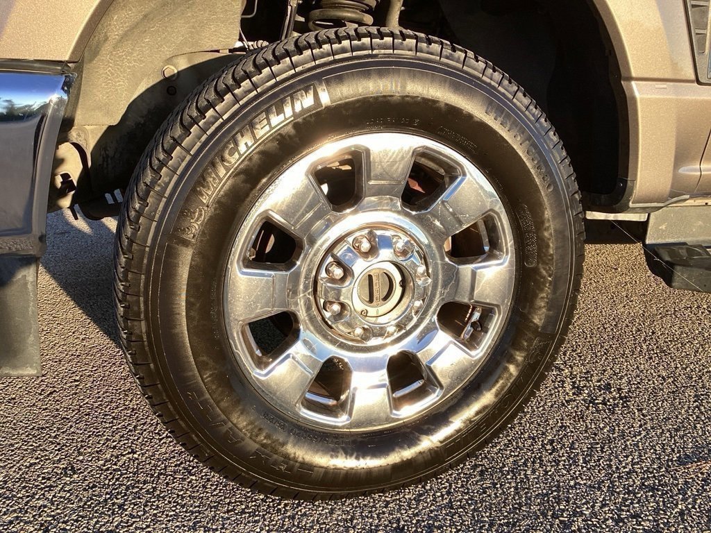 Used 2023 Ford F250 Lariat w/ Chrome Package image 18