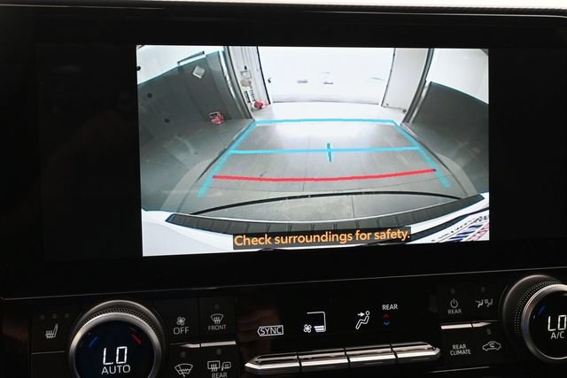 Used 2025 Toyota Highlander XSE AWD/4WD image 45