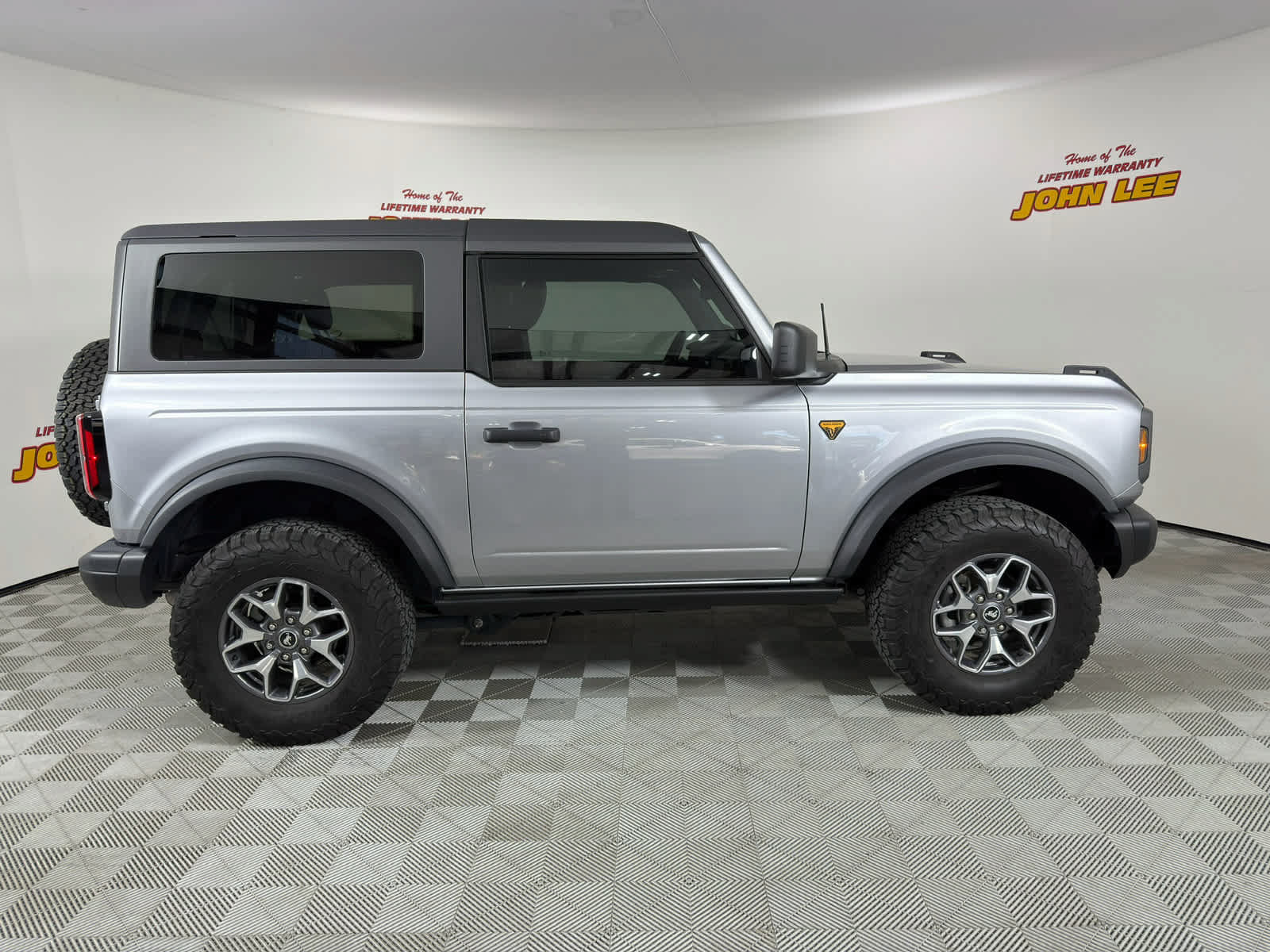 Used 2023 Ford Bronco Badlands AWD/4WD image 7