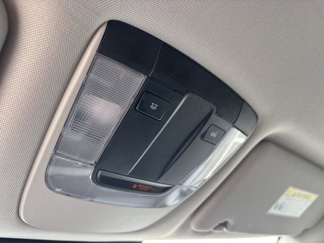 Used 2025 Kia Sportage LX image 25