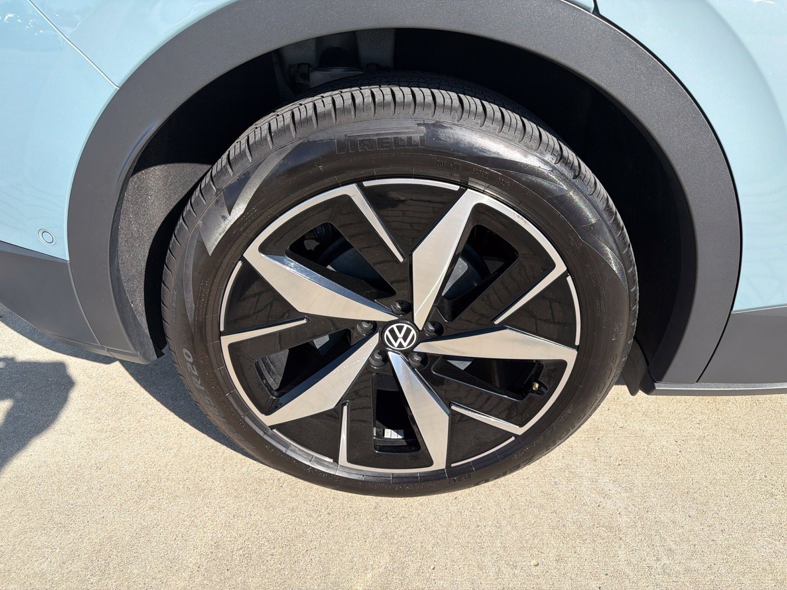 Used 2024 Volkswagen ID.4 Pro S RWD image 13