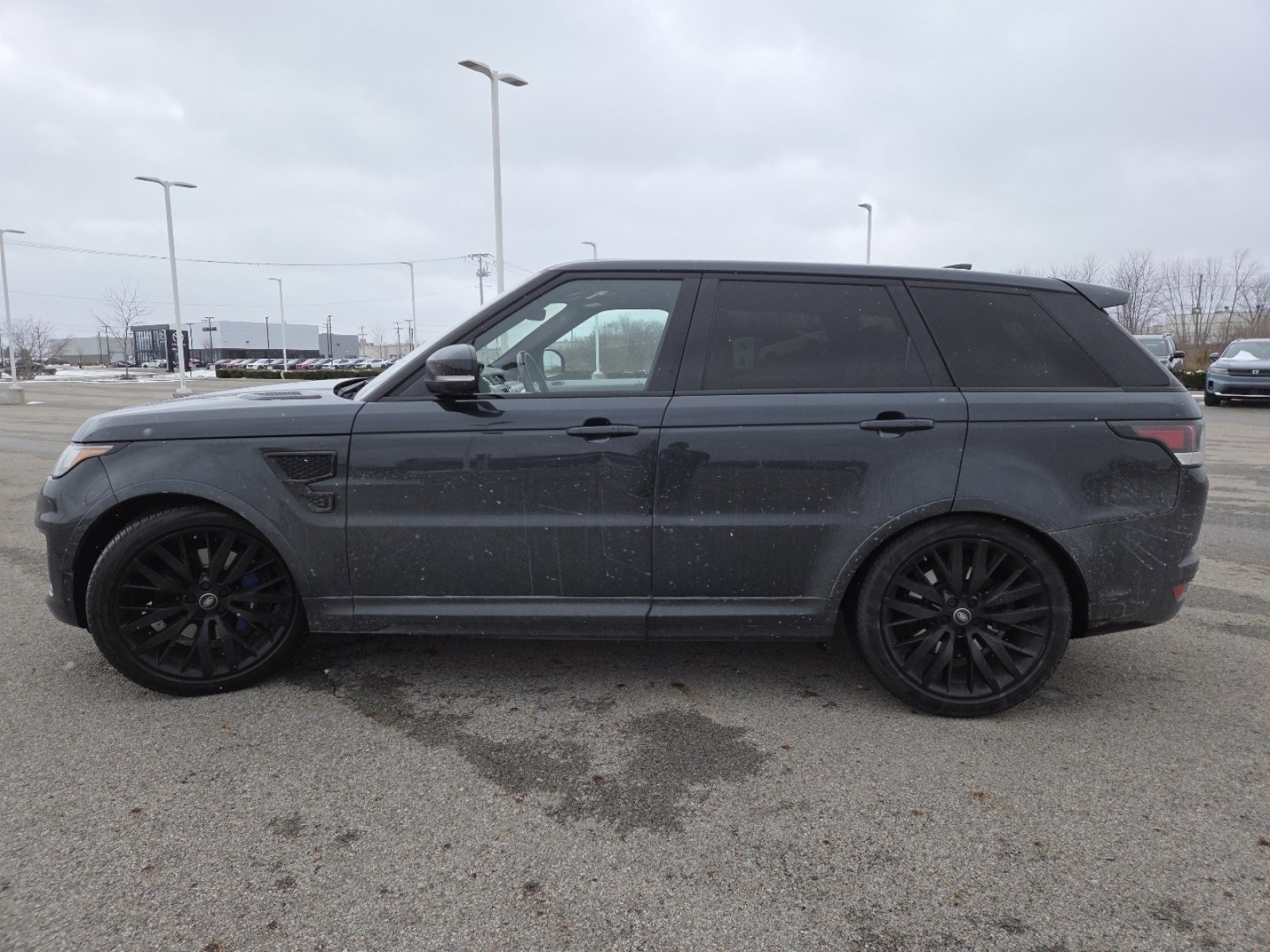 Used 2017 Land Rover Range Rover Sport SVR image 14