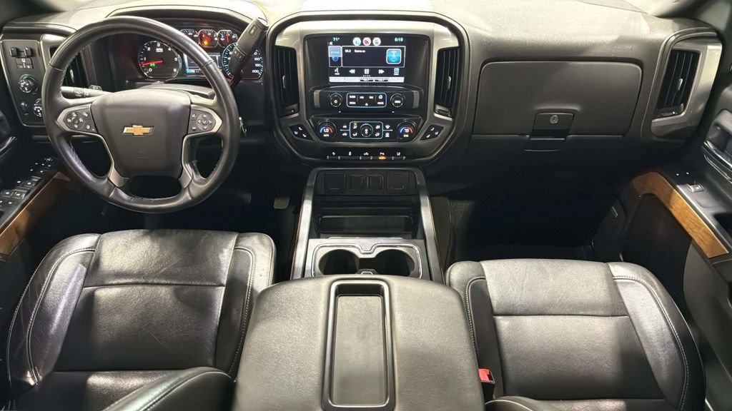 Used 2015 Chevrolet Silverado 1500 LTZ AWD/4WD image 14