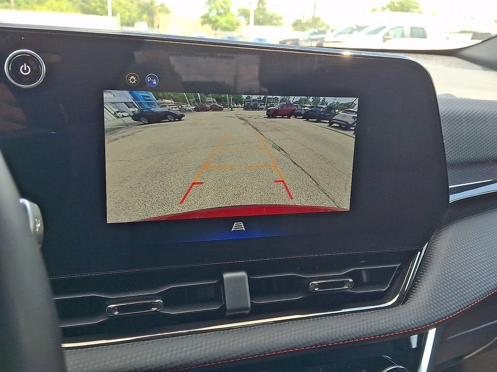 Certified 2025 Chevrolet Equinox RS FWD image 19