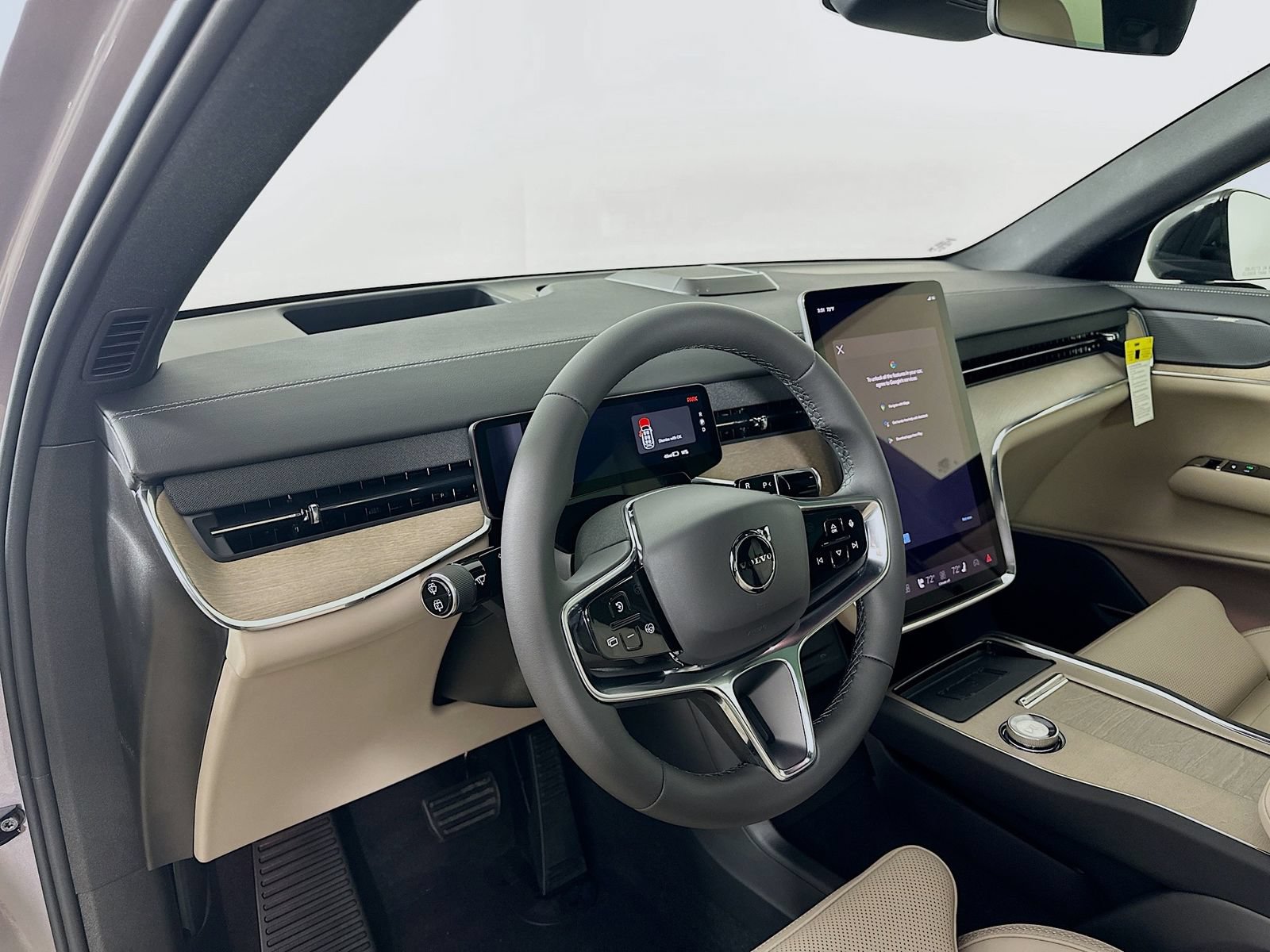 New 2026 Volvo EX90 Plus AWD/4WD image 31