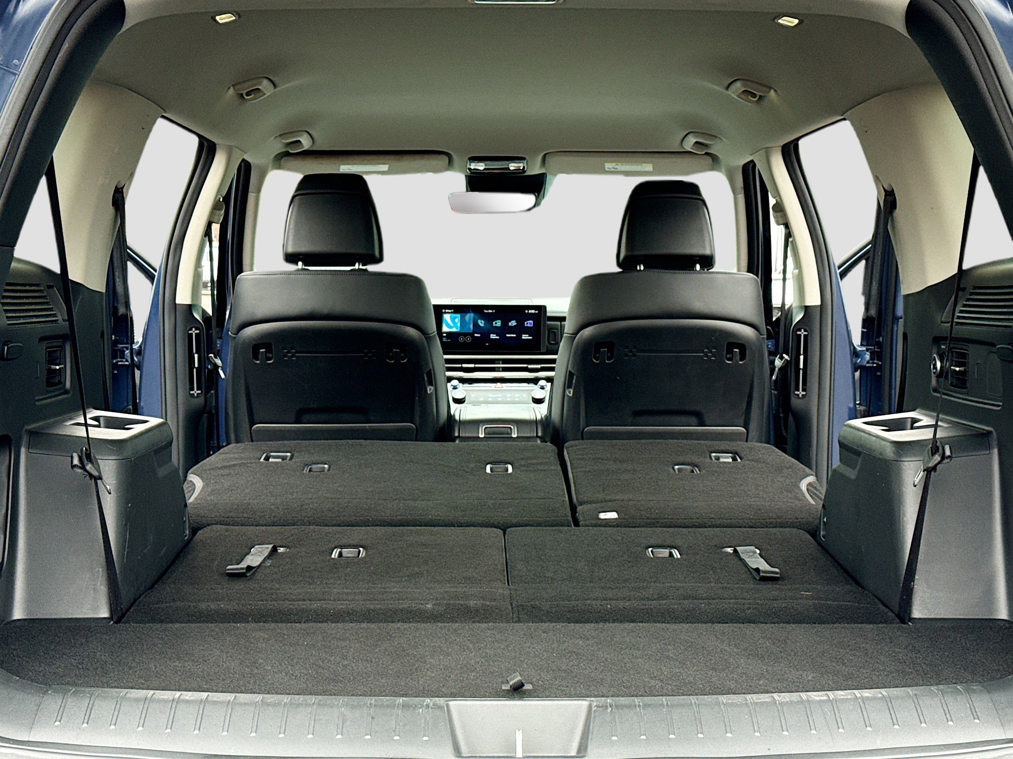 Used 2025 Hyundai Santa Fe SEL image 7