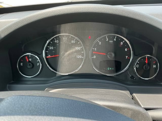 Used 2010 Jeep Liberty Sport AWD/4WD image 21