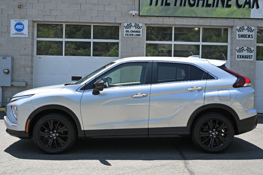 Used 2024 Mitsubishi Eclipse Cross LE image 3