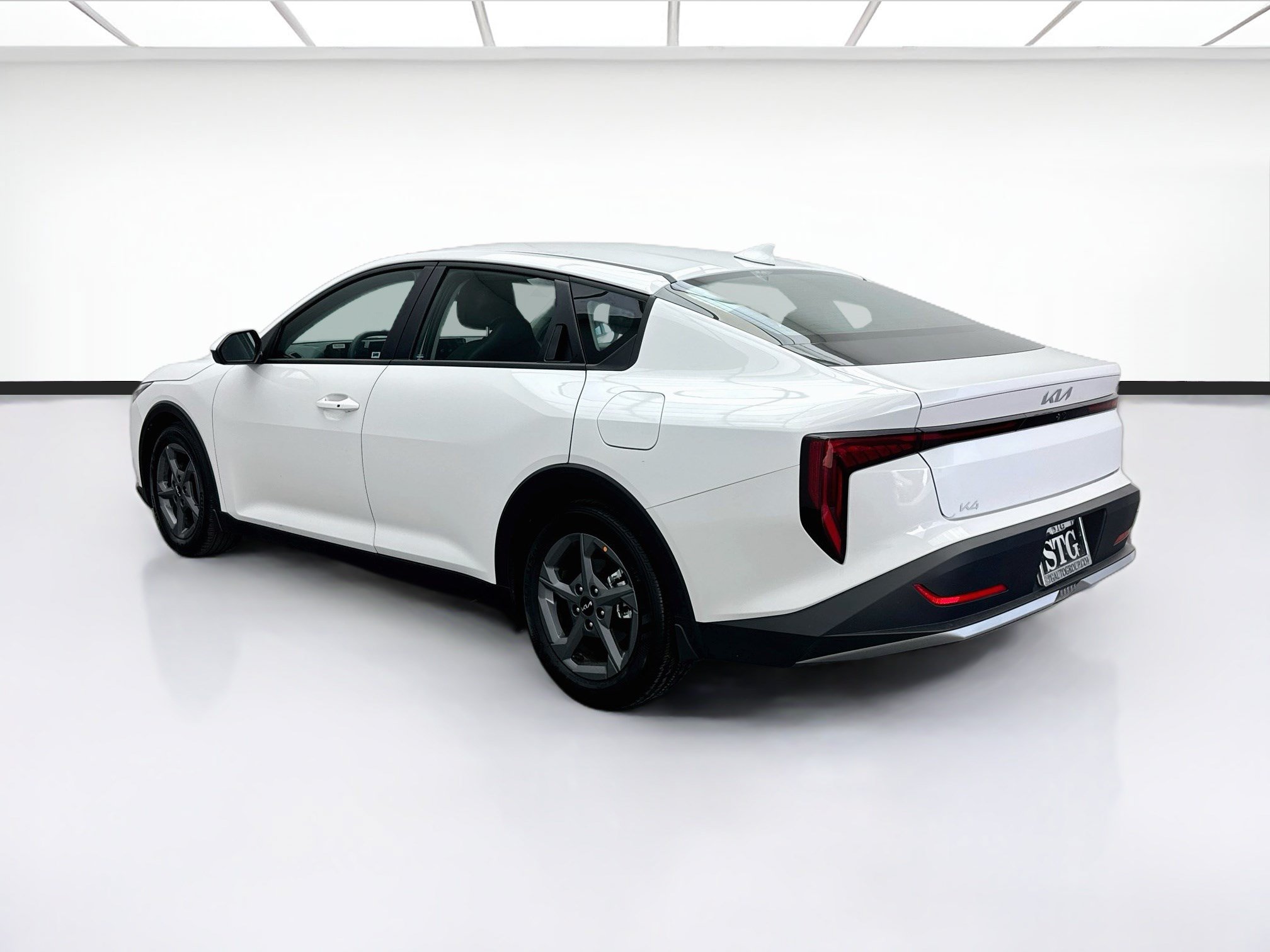 Used 2025 Kia K4 FWD image 6