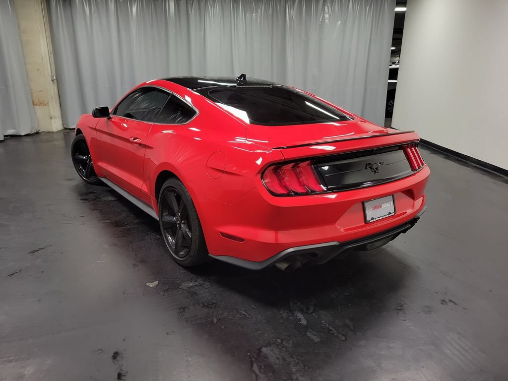 Used 2022 Ford Mustang Premium RWD image 6