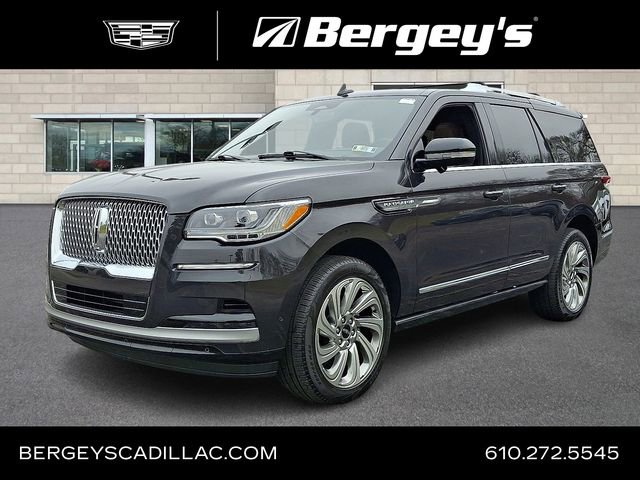 Used 2024 Lincoln Navigator Reserve image 1