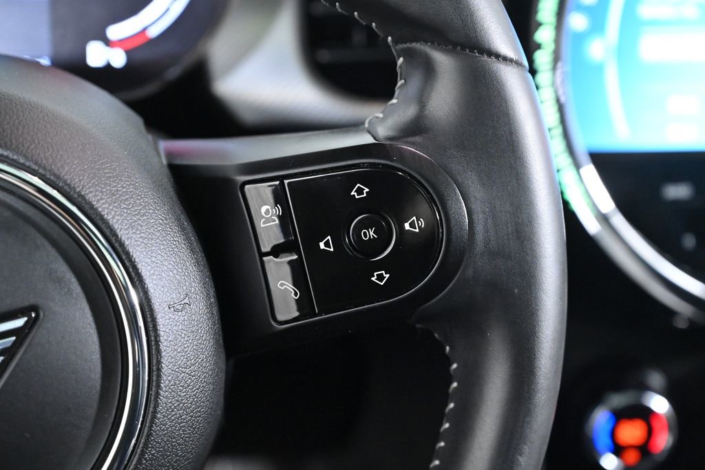 Used 2023 MINI Cooper S w/ Driver Assistance Package image 13
