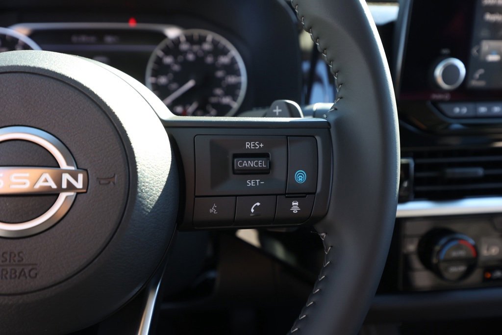 New 2025 Nissan Pathfinder SV w/ Cargo Package image 27