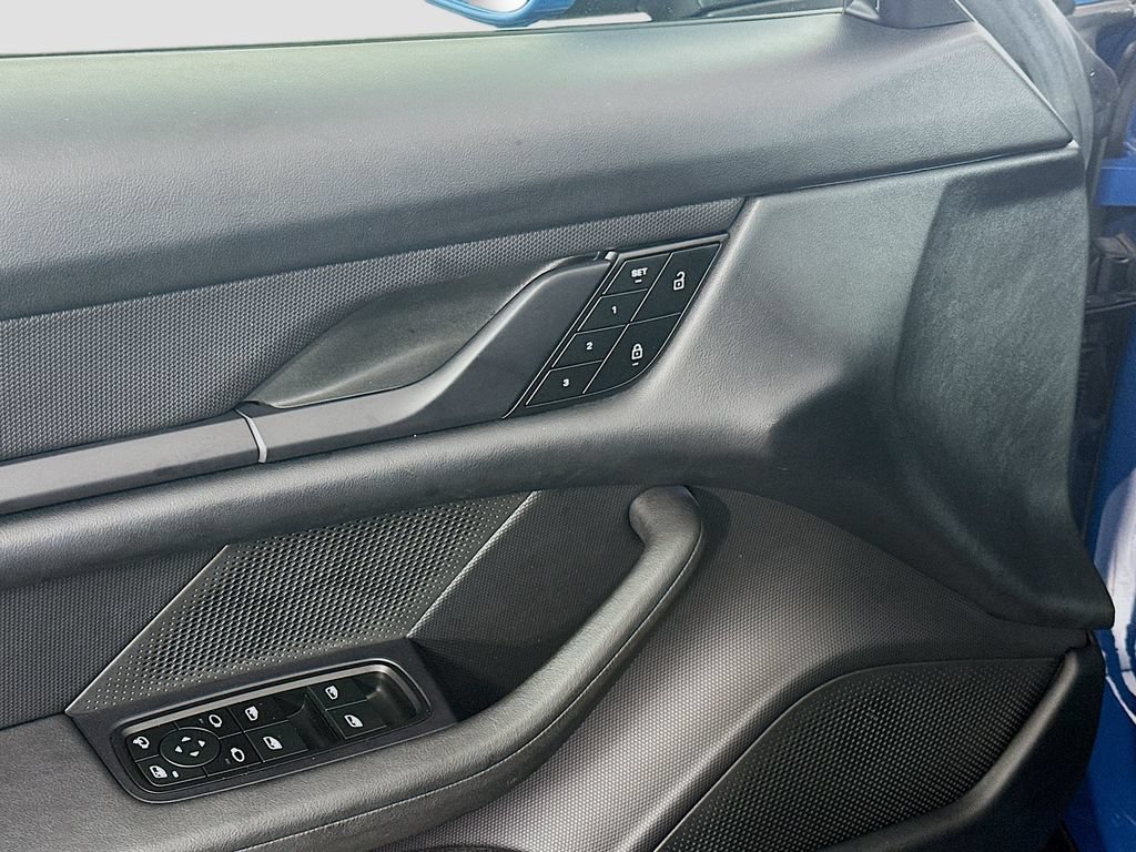 Certified 2023 Porsche Taycan RWD image 18