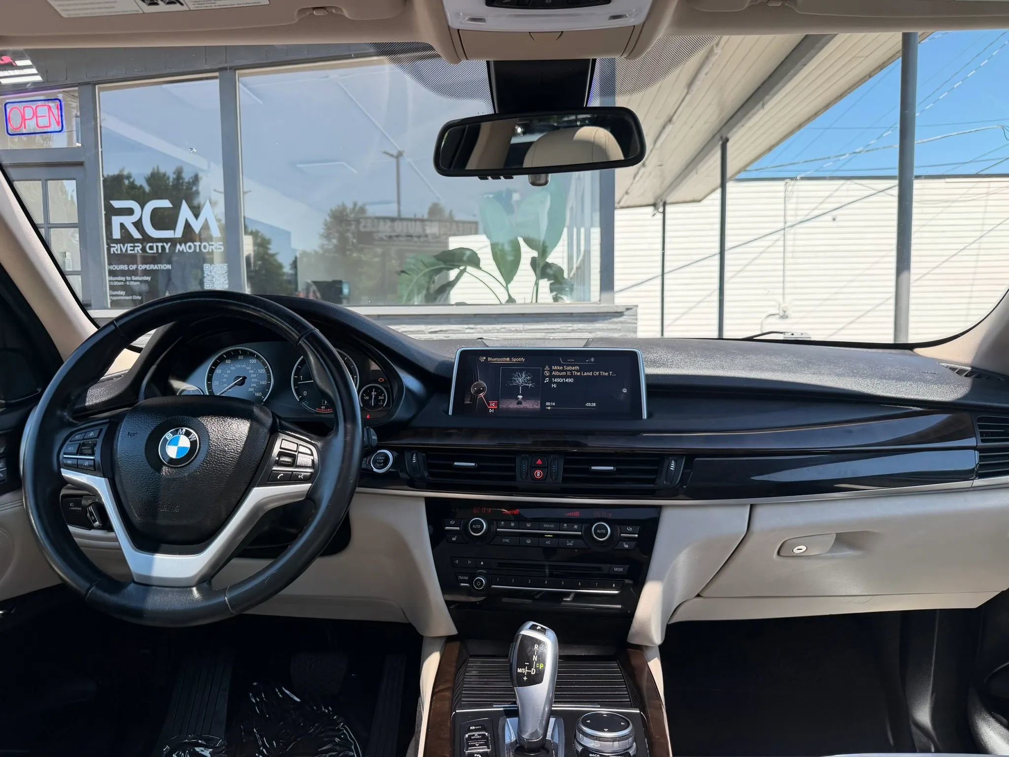 Used 2015 BMW X5 xDrive35d w/ Premium Package AWD/4WD image 29