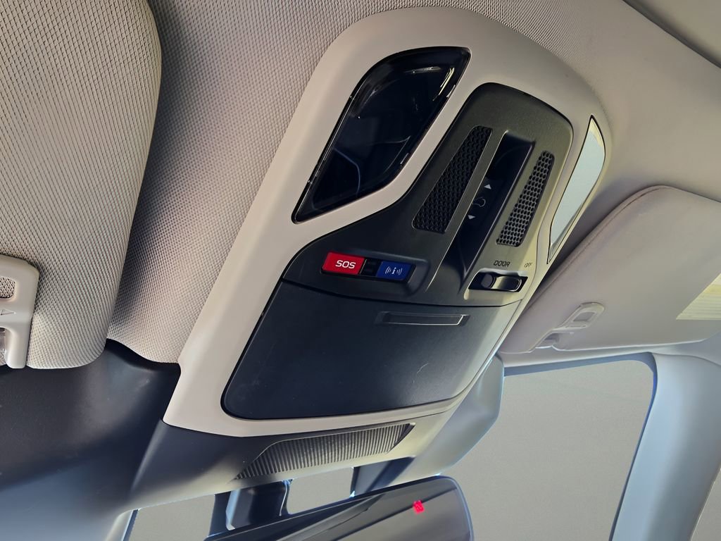 Used 2024 Subaru Outback Onyx Edition image 22