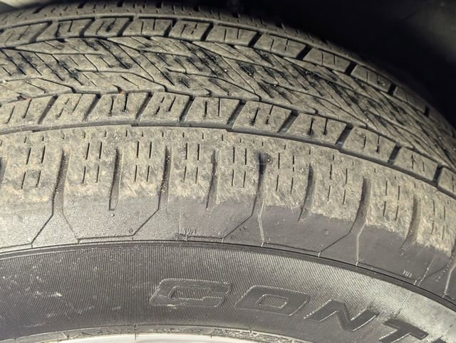 Used 2023 GMC Yukon SLT image 9