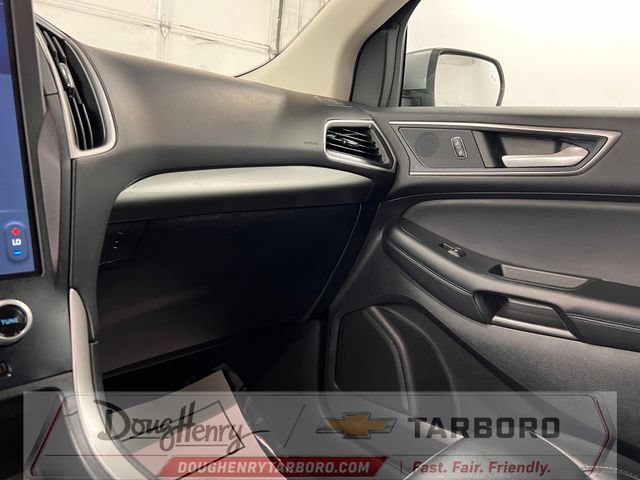 Used 2023 Ford Edge SEL AWD/4WD image 45