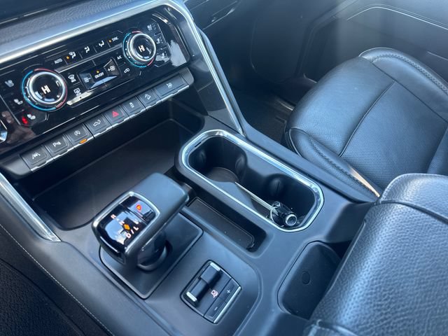 Used 2023 GMC Sierra 1500 Denali AWD/4WD image 23