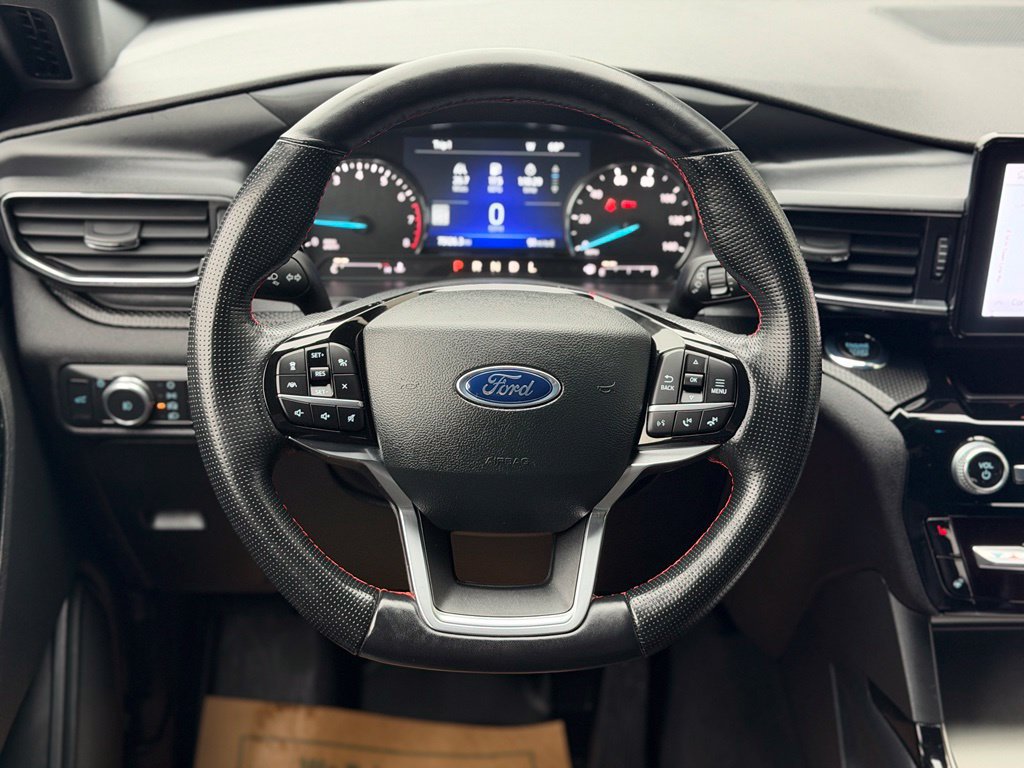 Used 2022 Ford Explorer ST-Line w/ Class IV Trailer Tow Package AWD/4WD image 18