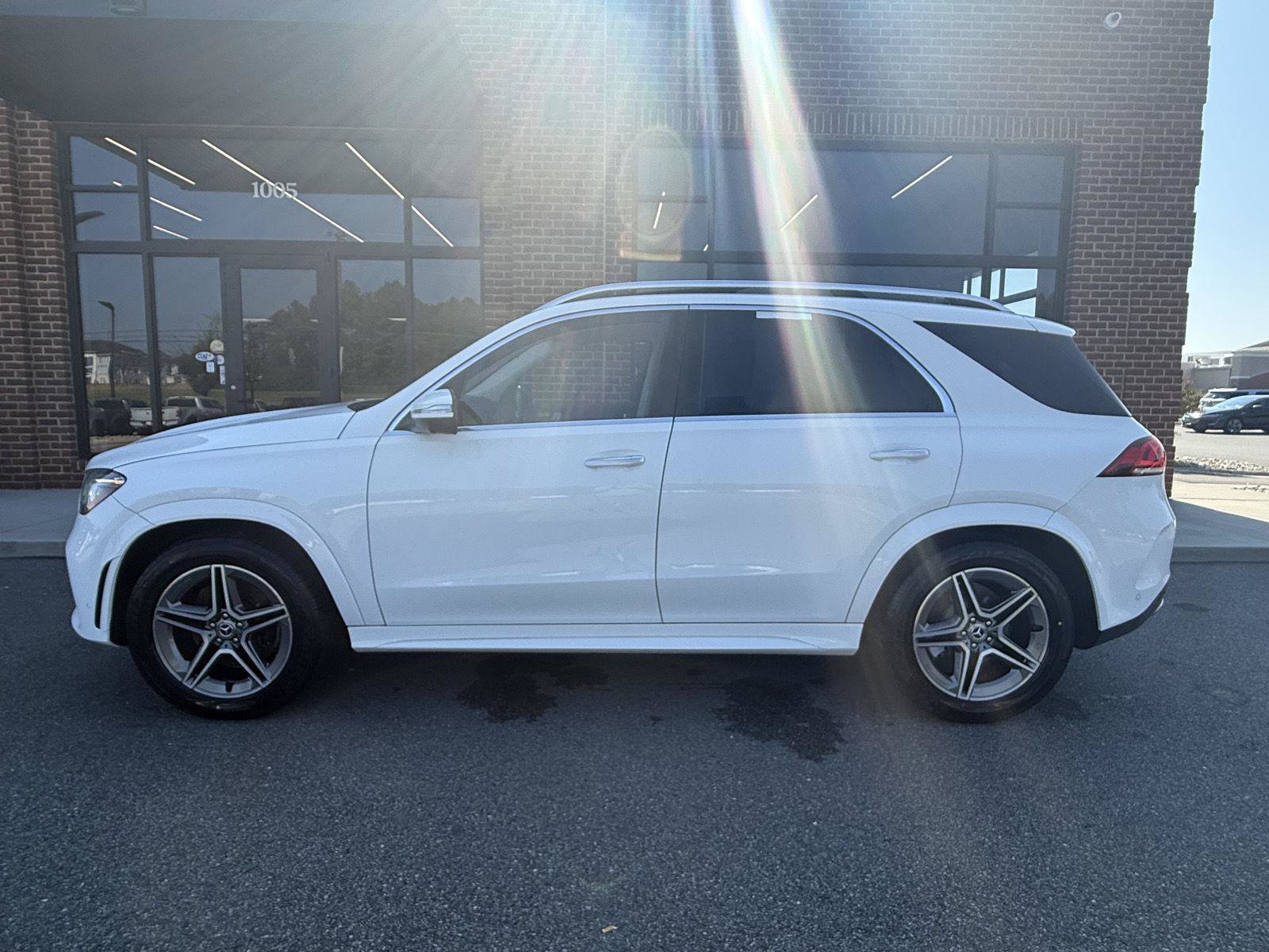 Used 2020 Mercedes-Benz GLE 450 4MATIC image 3