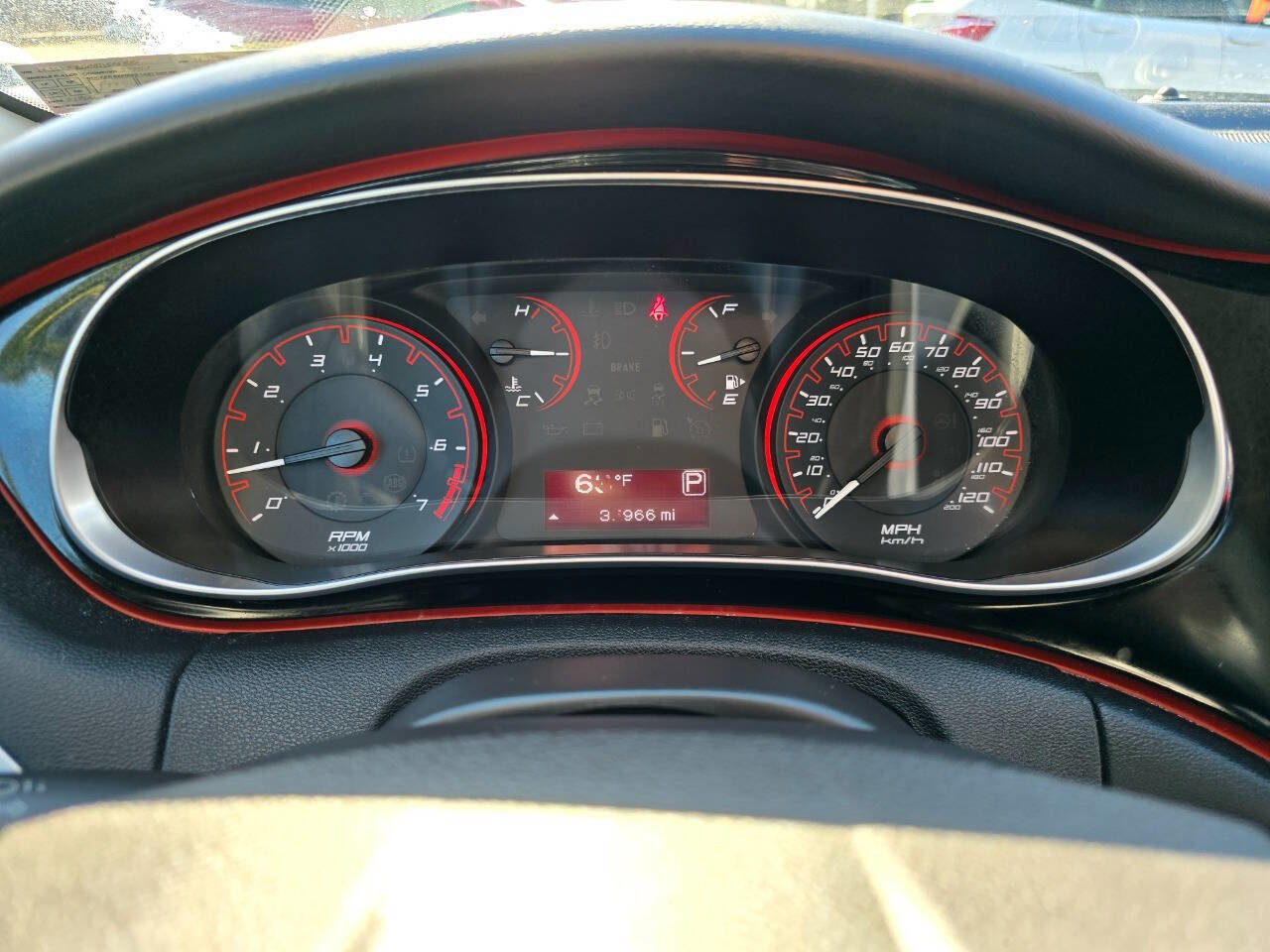 Used 2016 Dodge Dart SXT image 13