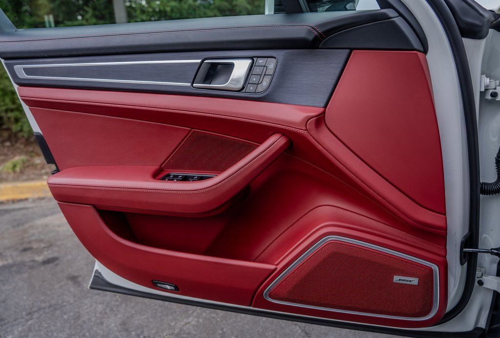 Used 2023 Porsche Panamera Platinum Edition image 14