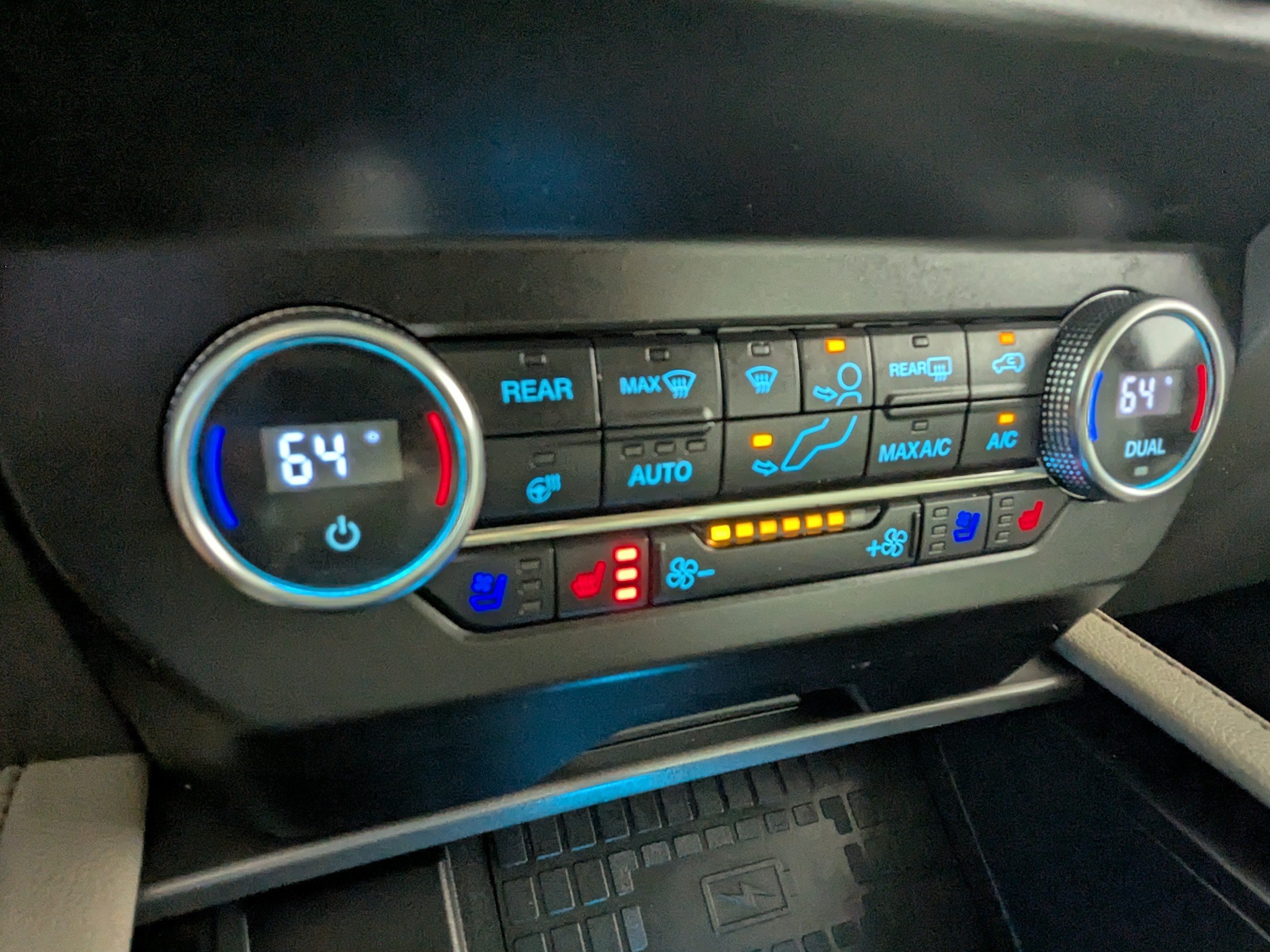 Used 2021 Ford Expedition XLT RWD image 25