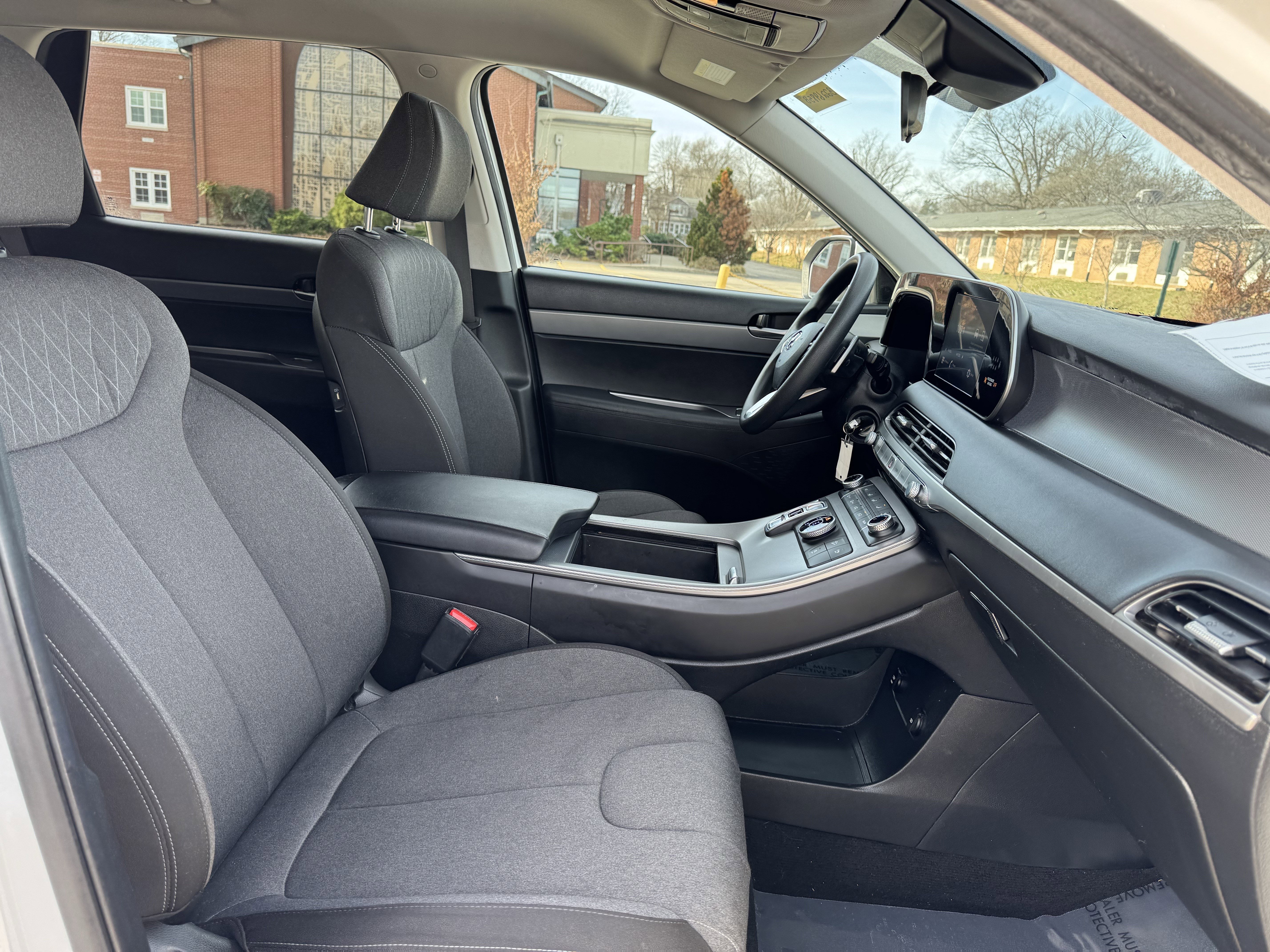 Used 2021 Hyundai Palisade SE image 34