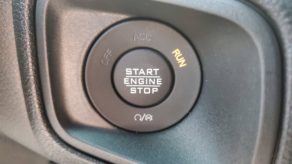 New 2025 Jeep Wrangler Sport S image 28