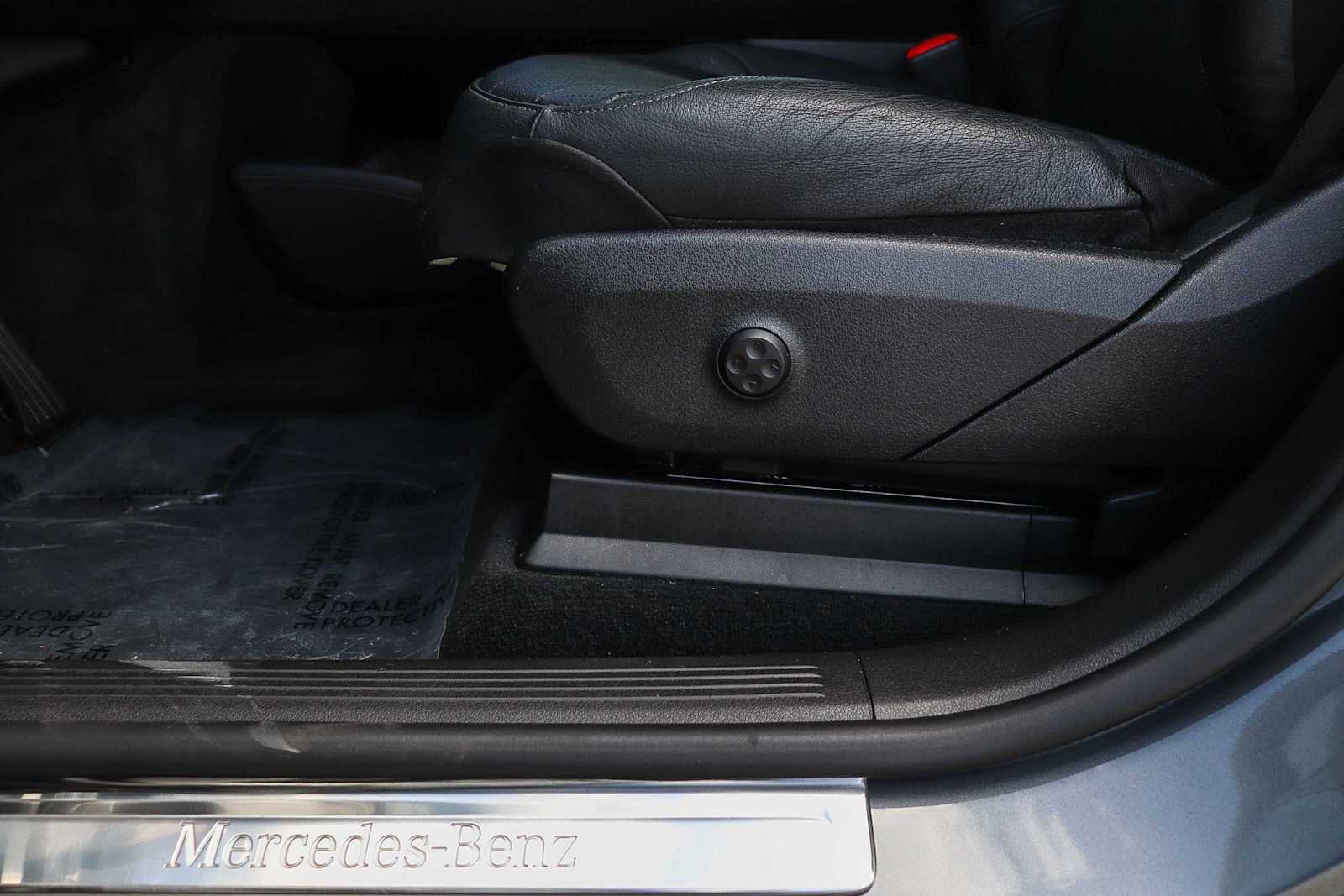 Used 2023 Mercedes-Benz EQS 450+ SUV image 26