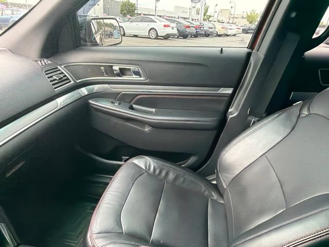 Used 2016 Ford Explorer Sport w/ Equipment Group 401A AWD/4WD image 30