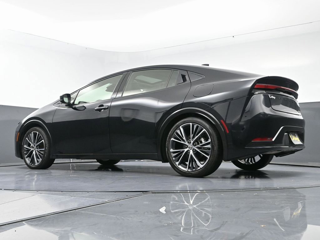 Used 2024 Toyota Prius XLE image 50