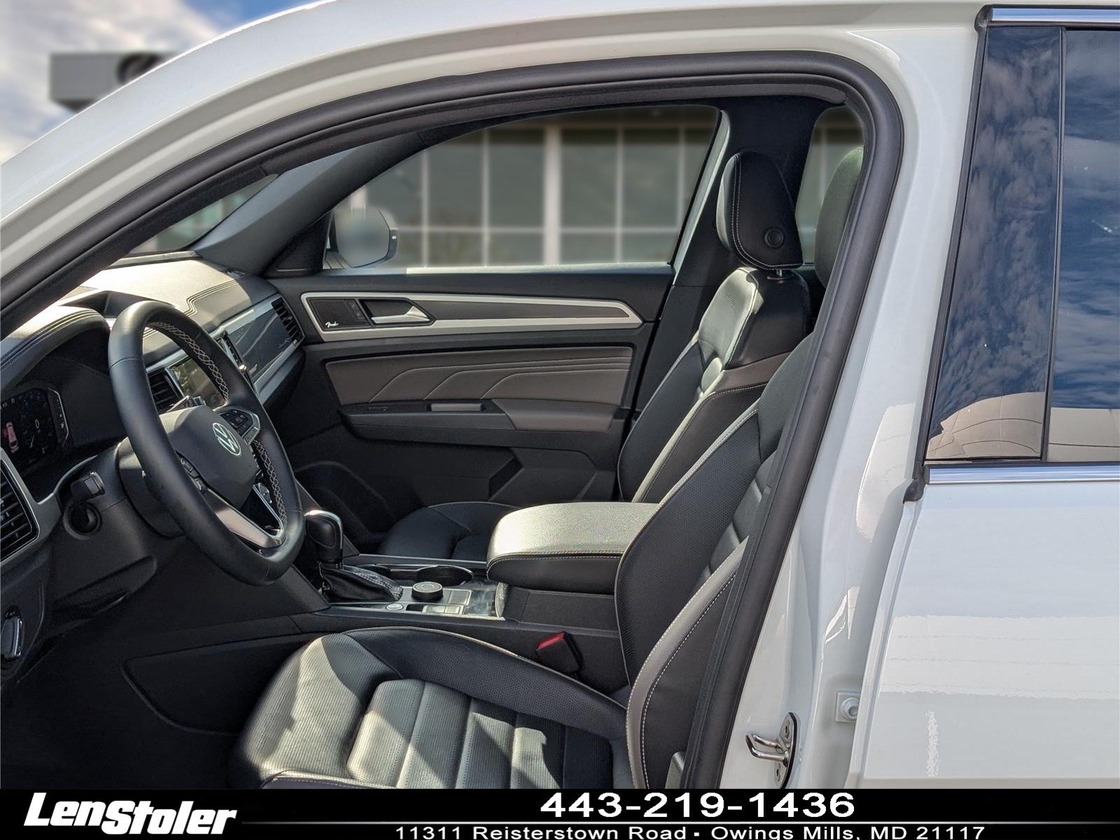 Used 2021 Volkswagen Atlas Cross Sport SEL Premium AWD/4WD image 17