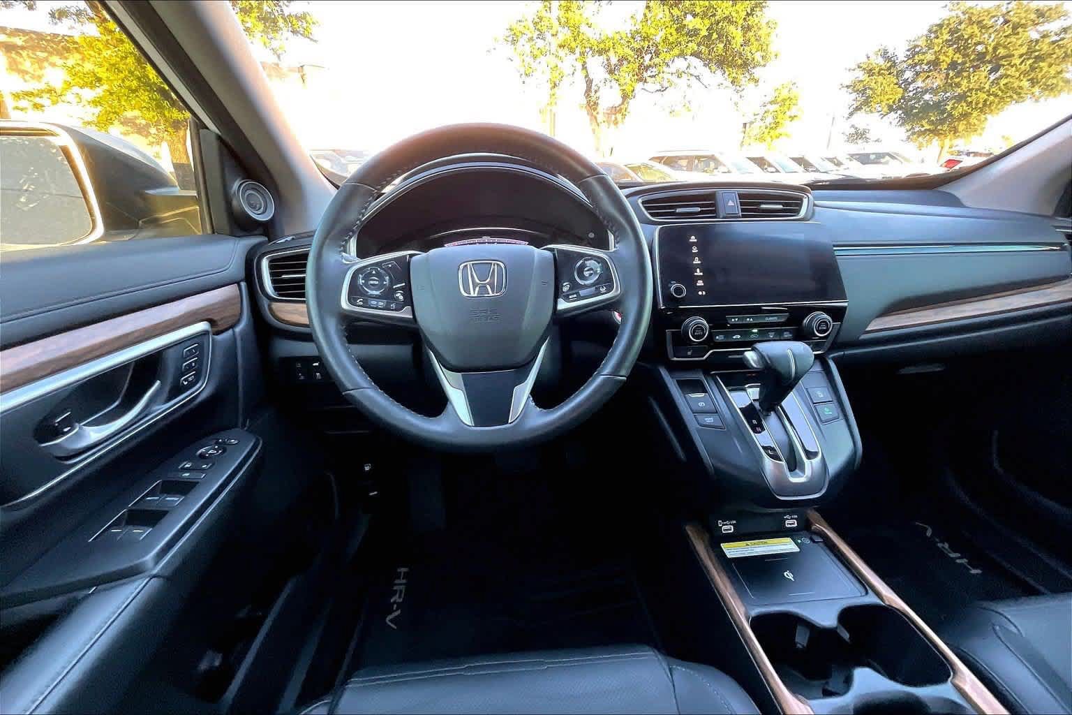 Used 2020 Honda CR-V Touring image 13