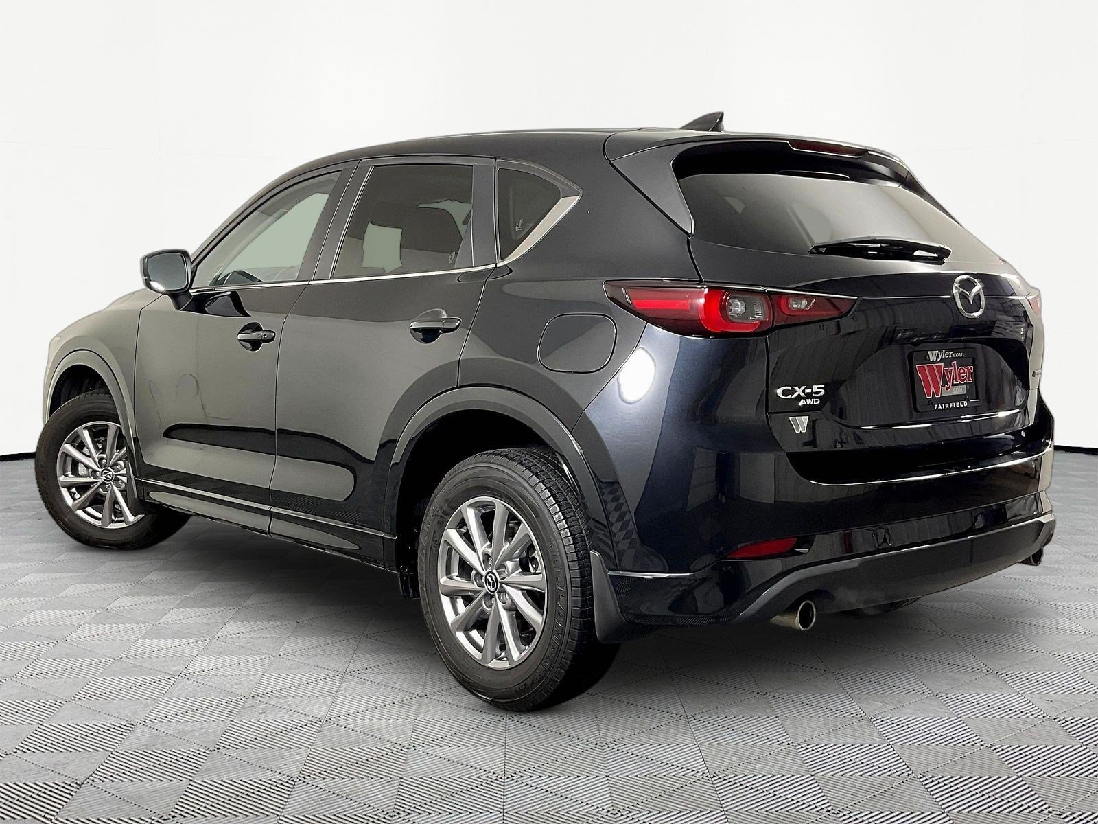 Used 2024 MAZDA CX-5 AWD 2.5 S w/ Preferred Package image 4